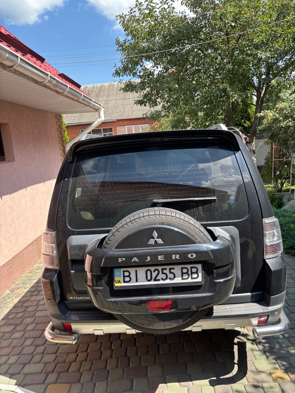 Mitsubishi Pajero - фото 3