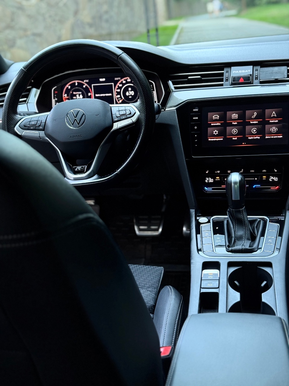 Volkswagen Passat - фото 16