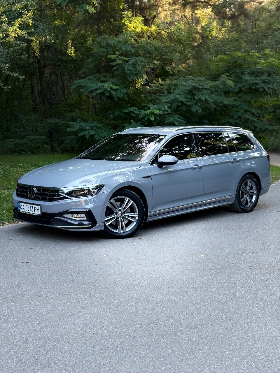 Volkswagen Passat - фото 2