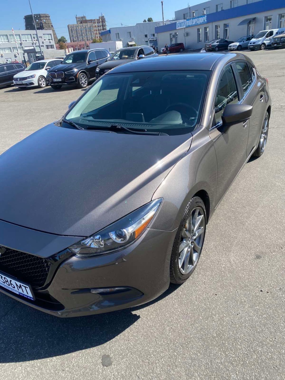 Mazda 3 - фото 4