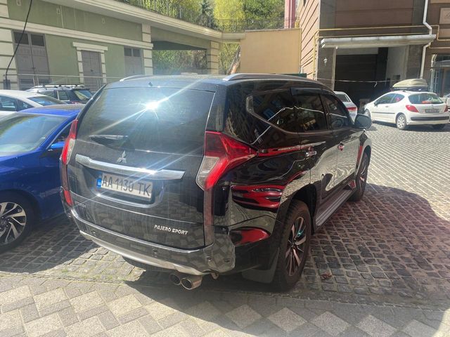 Mitsubishi Pajero Sport - фото 3