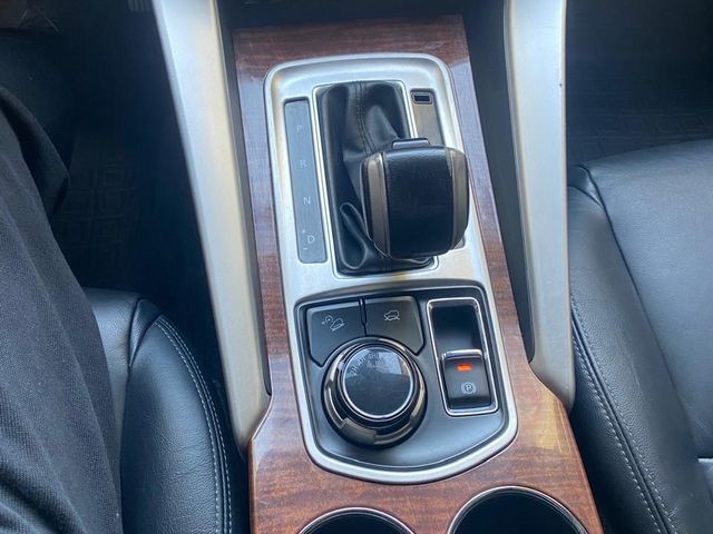 Mitsubishi Pajero Sport - фото 2