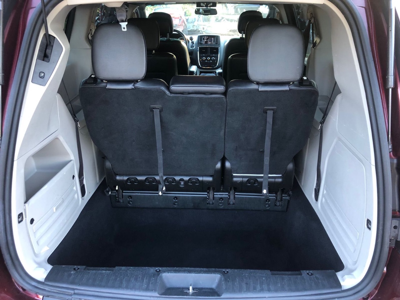 Dodge Caravan - фото 5