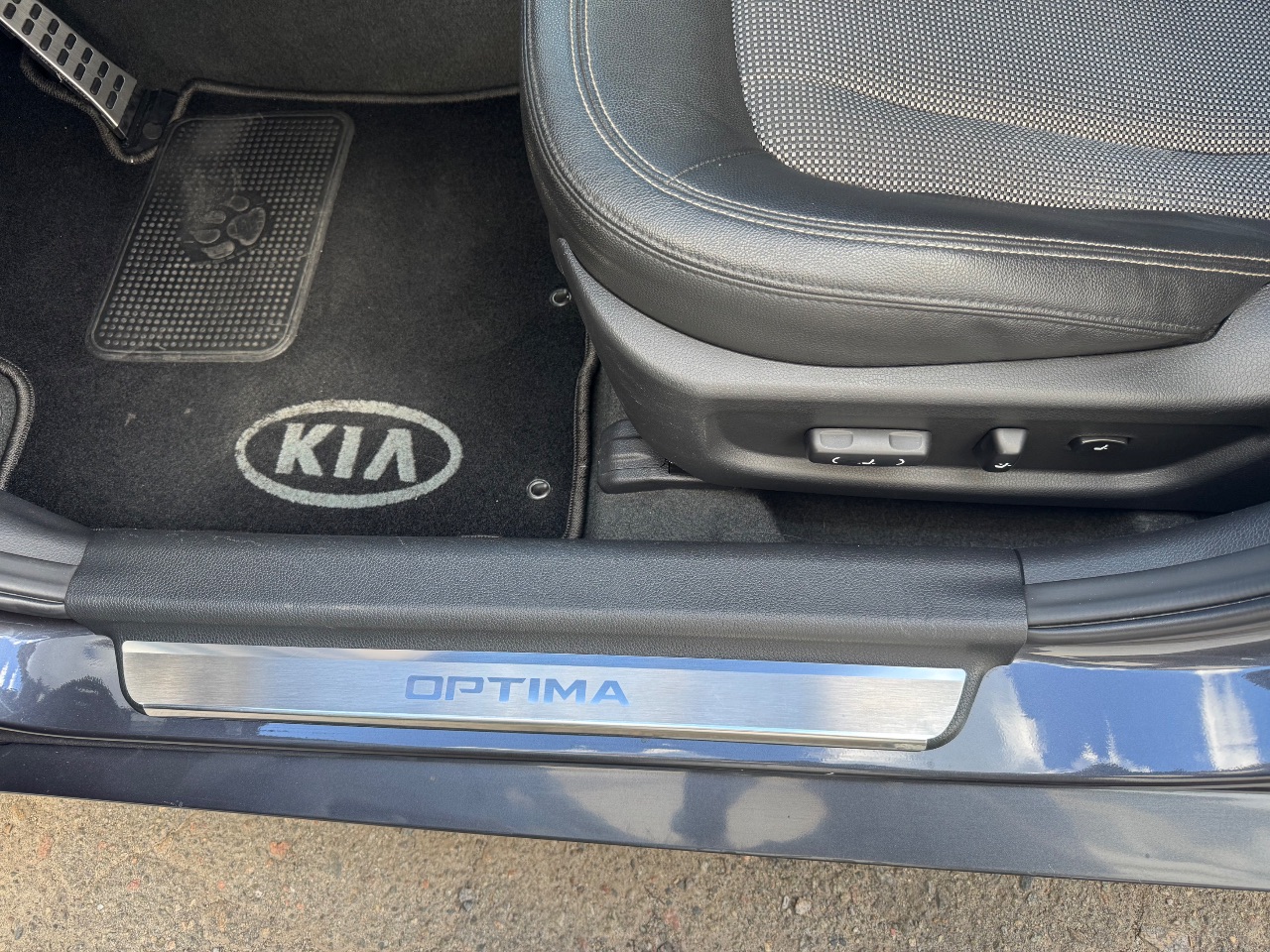 Kia Optima - фото 5