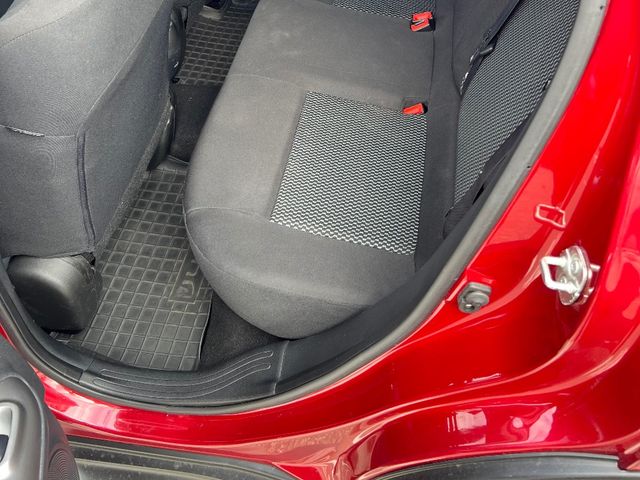 Nissan Juke - фото 3
