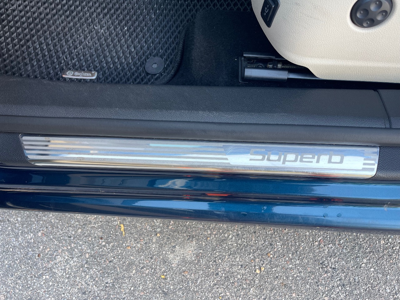 Skoda Superb - фото 30