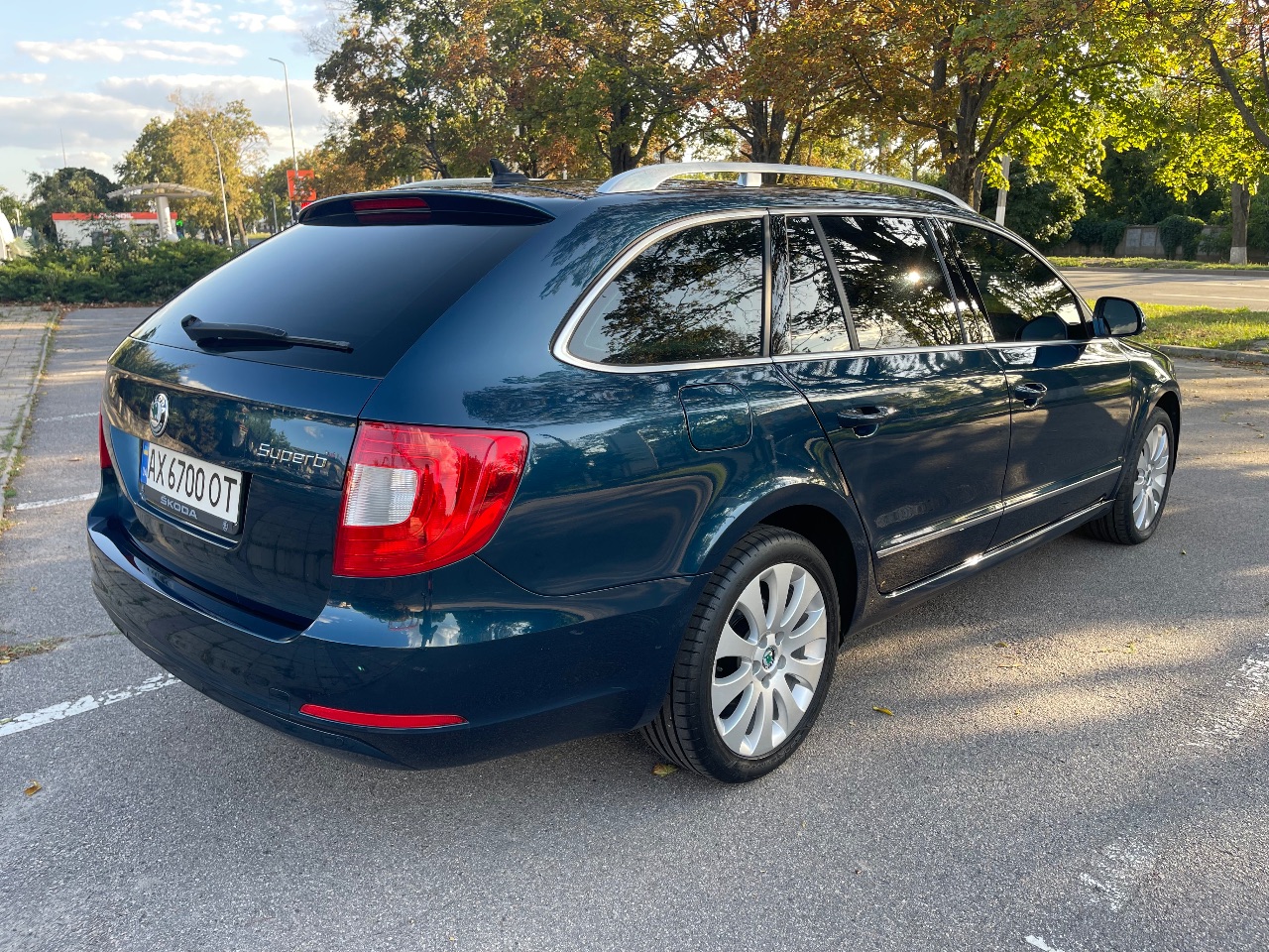 Skoda Superb - фото 4