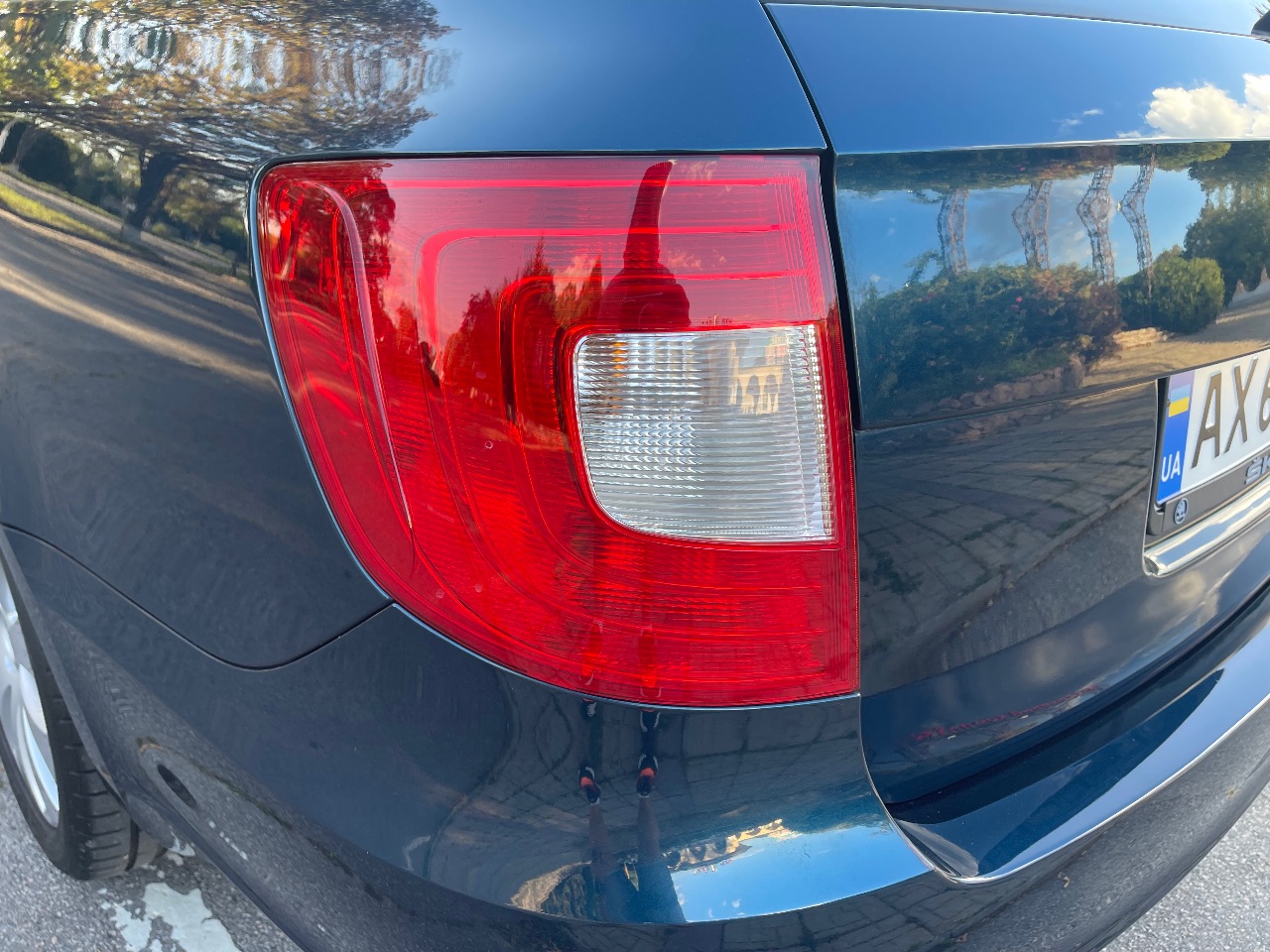 Skoda Superb - фото 18