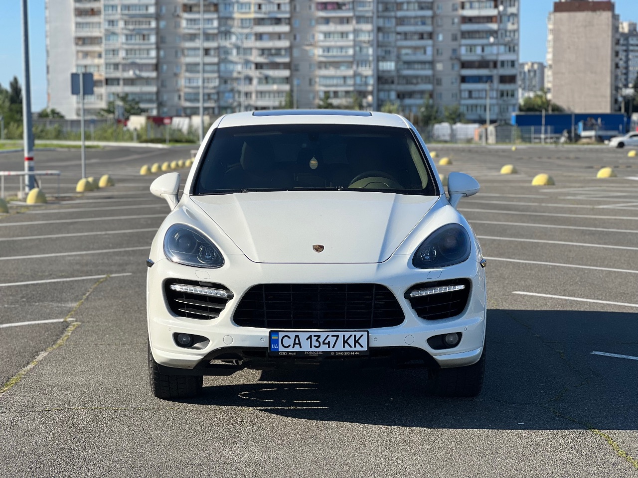 Porsche Cayenne - фото 3