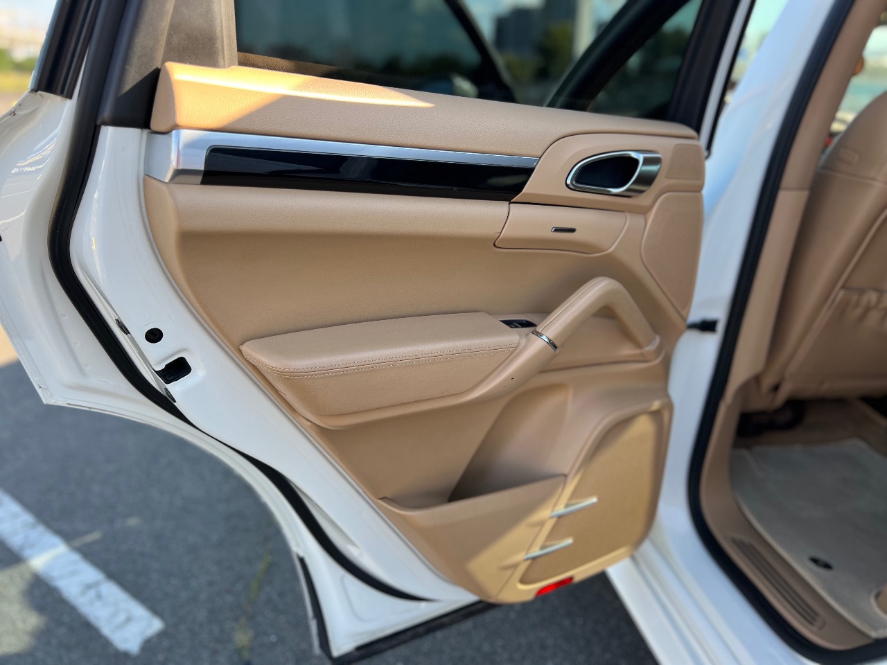 Porsche Cayenne - фото 12