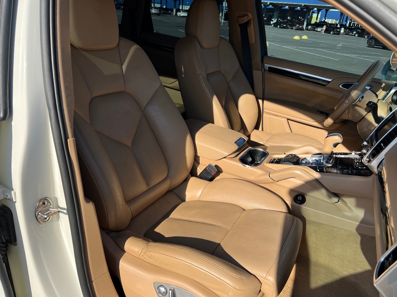 Porsche Cayenne - фото 17