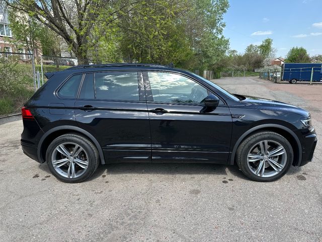 Volkswagen Tiguan - фото 3