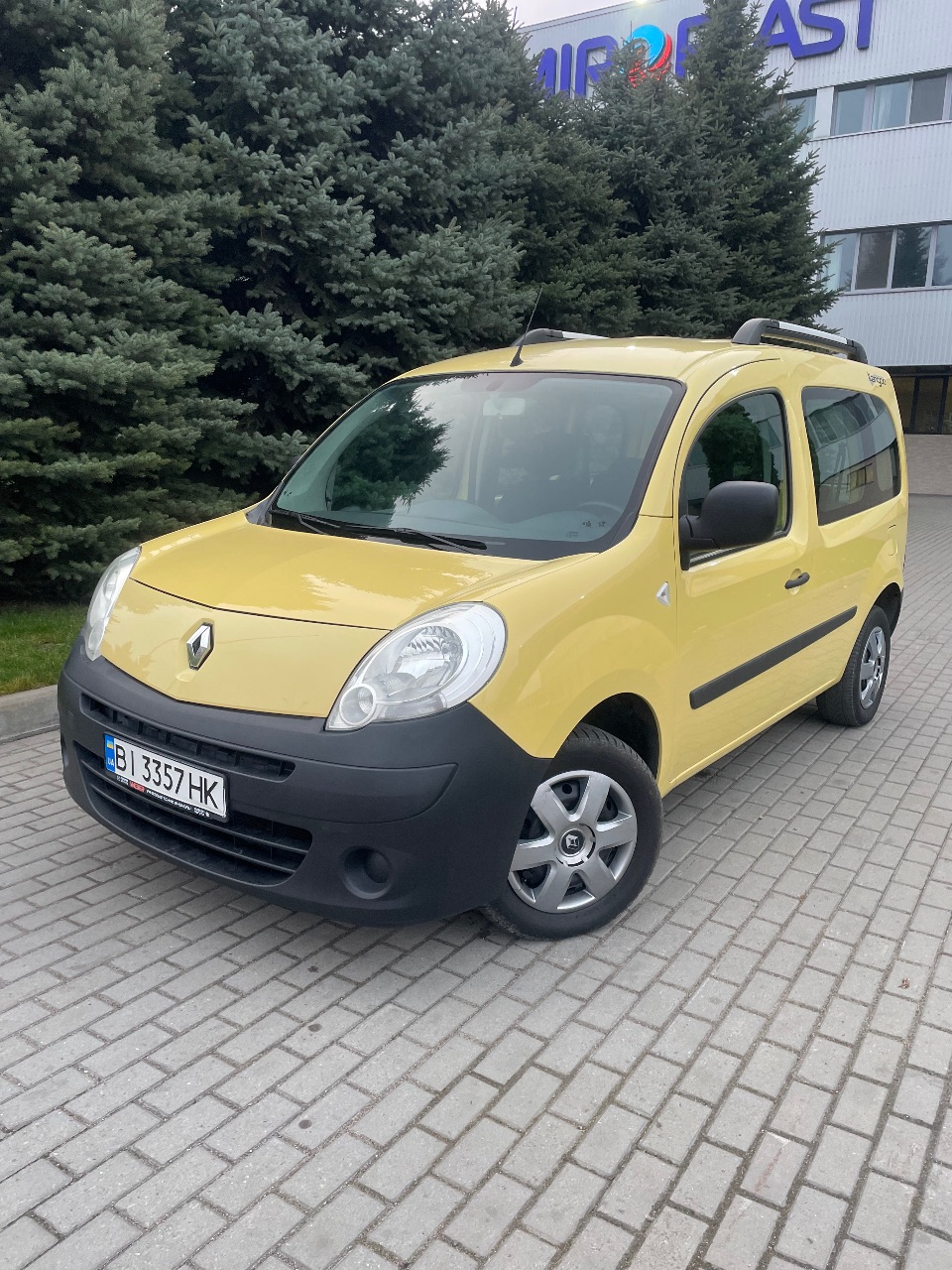 Renault Kangoo - фото 1
