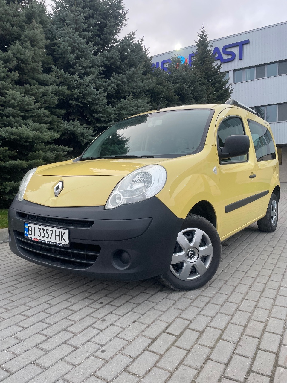 Renault Kangoo - фото 4
