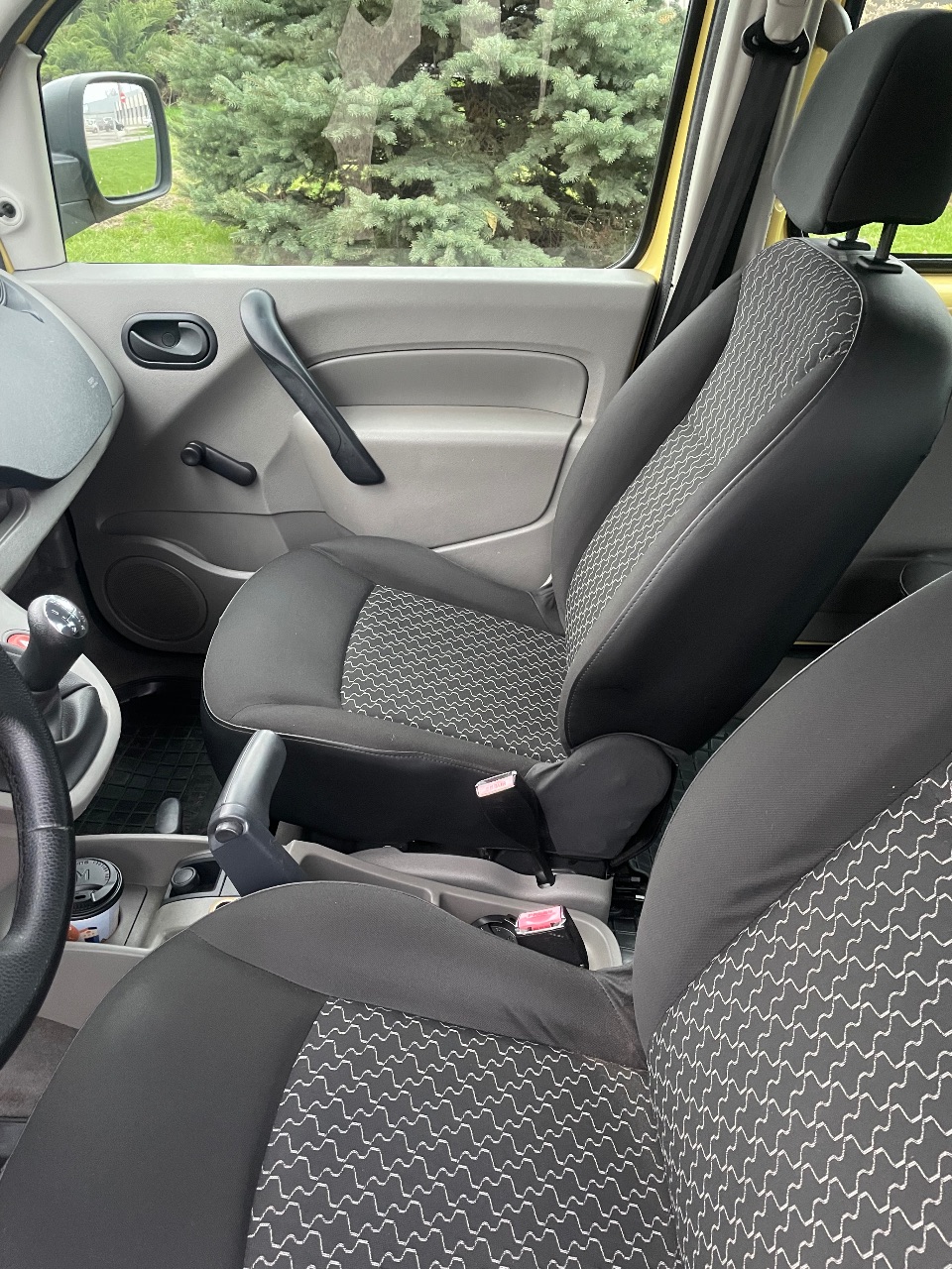 Renault Kangoo - фото 13