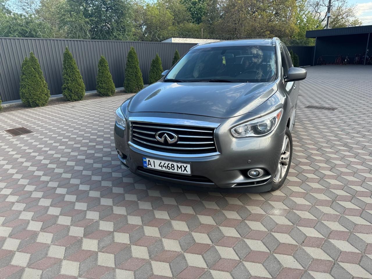 Infiniti QX60 - фото 1