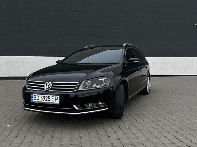 Volkswagen Passat 2011, Тернопіль, $11 500 - зображення 1