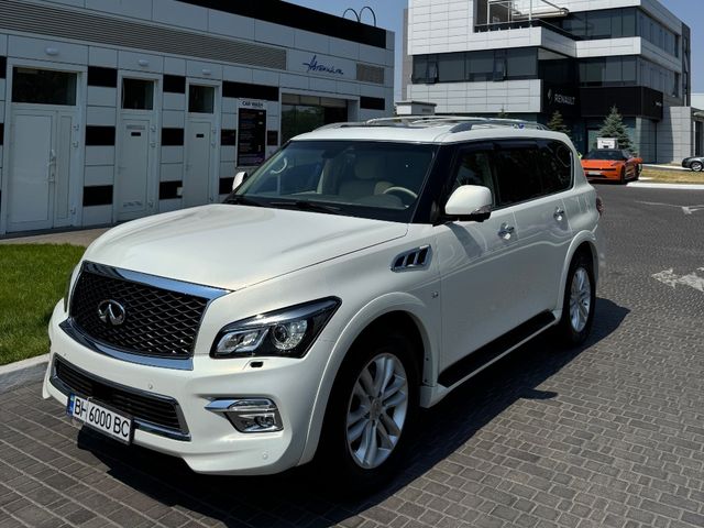 Infiniti QX56 - фото 2