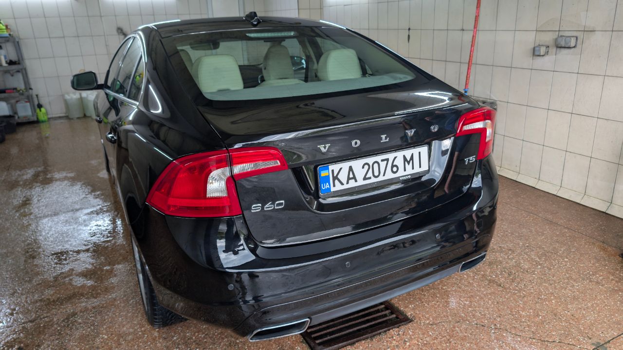 Volvo S60 - фото 10