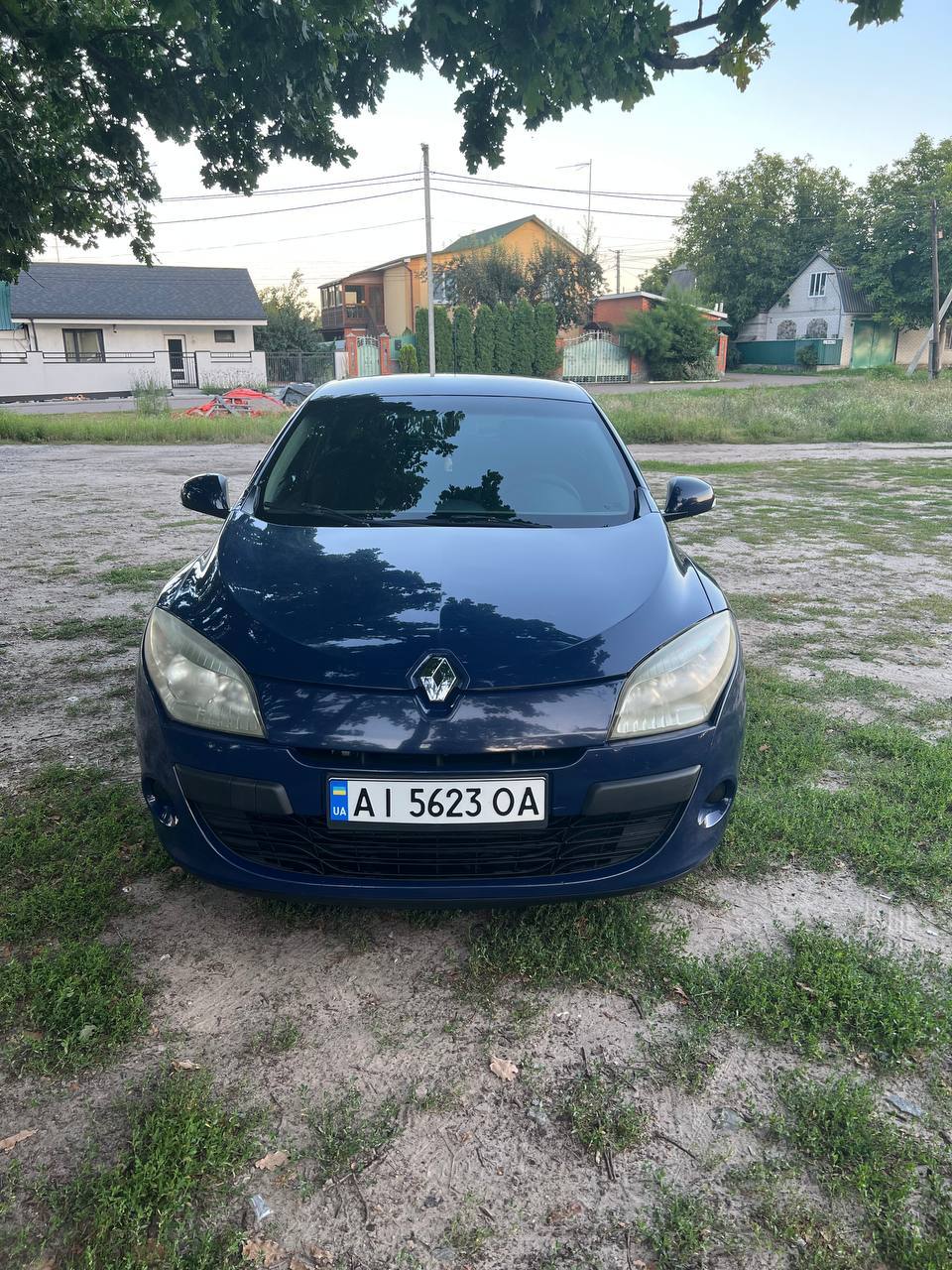 Renault Megane - фото 1