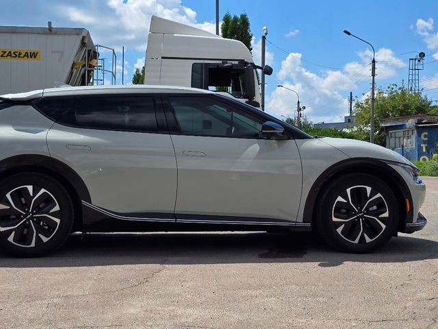 Kia EV6 - фото 4
