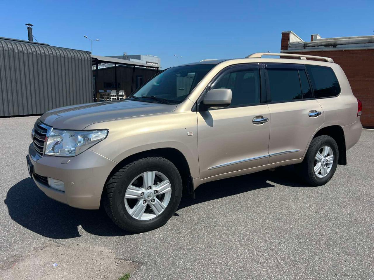 Toyota Land Cruiser - фото 4
