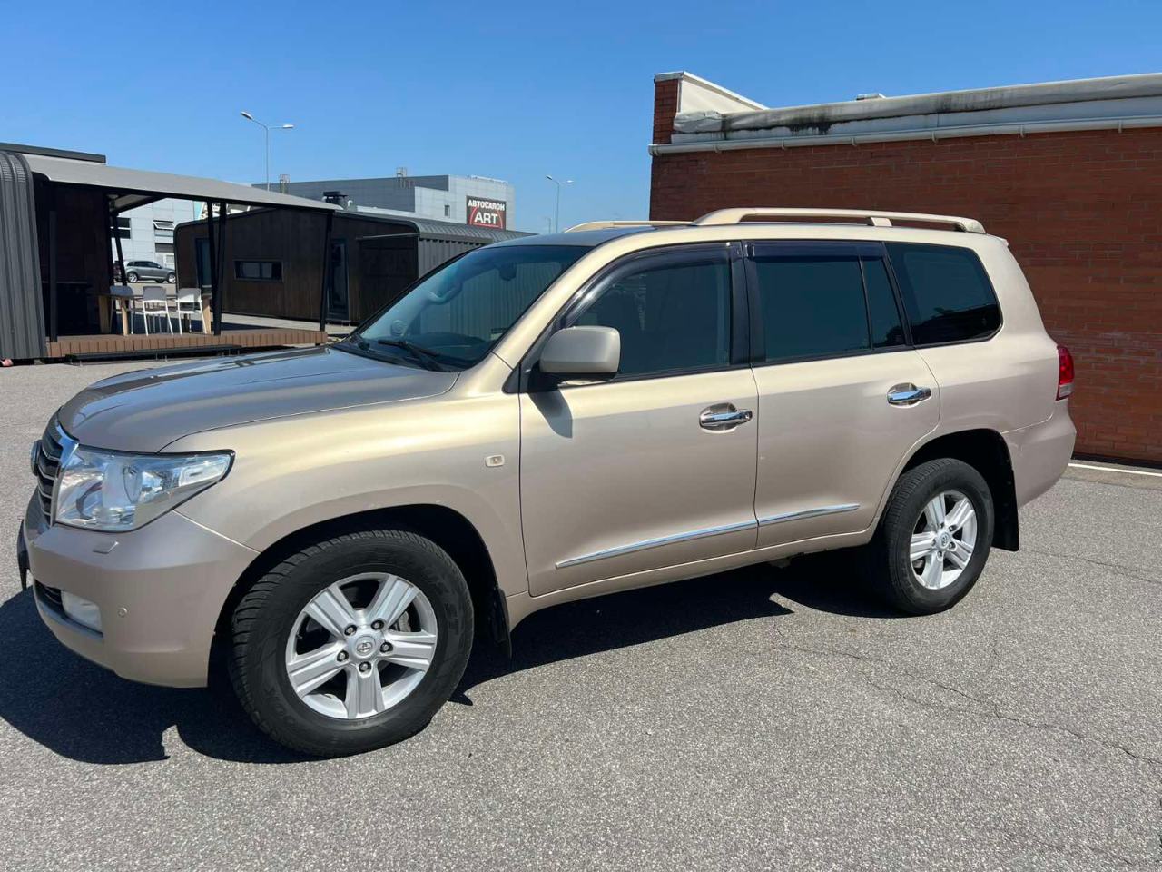 Toyota Land Cruiser - фото 5