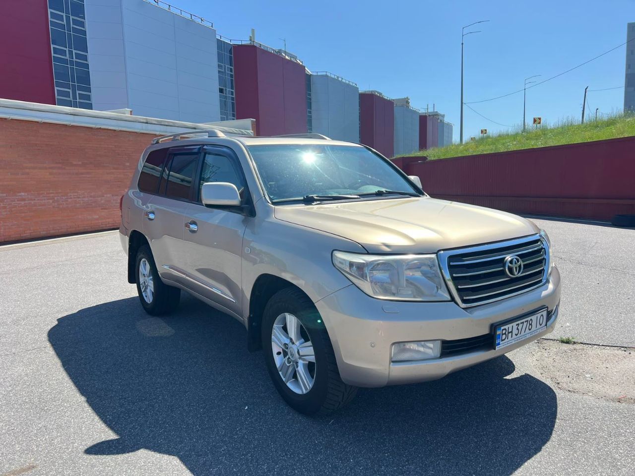 Toyota Land Cruiser - фото 3