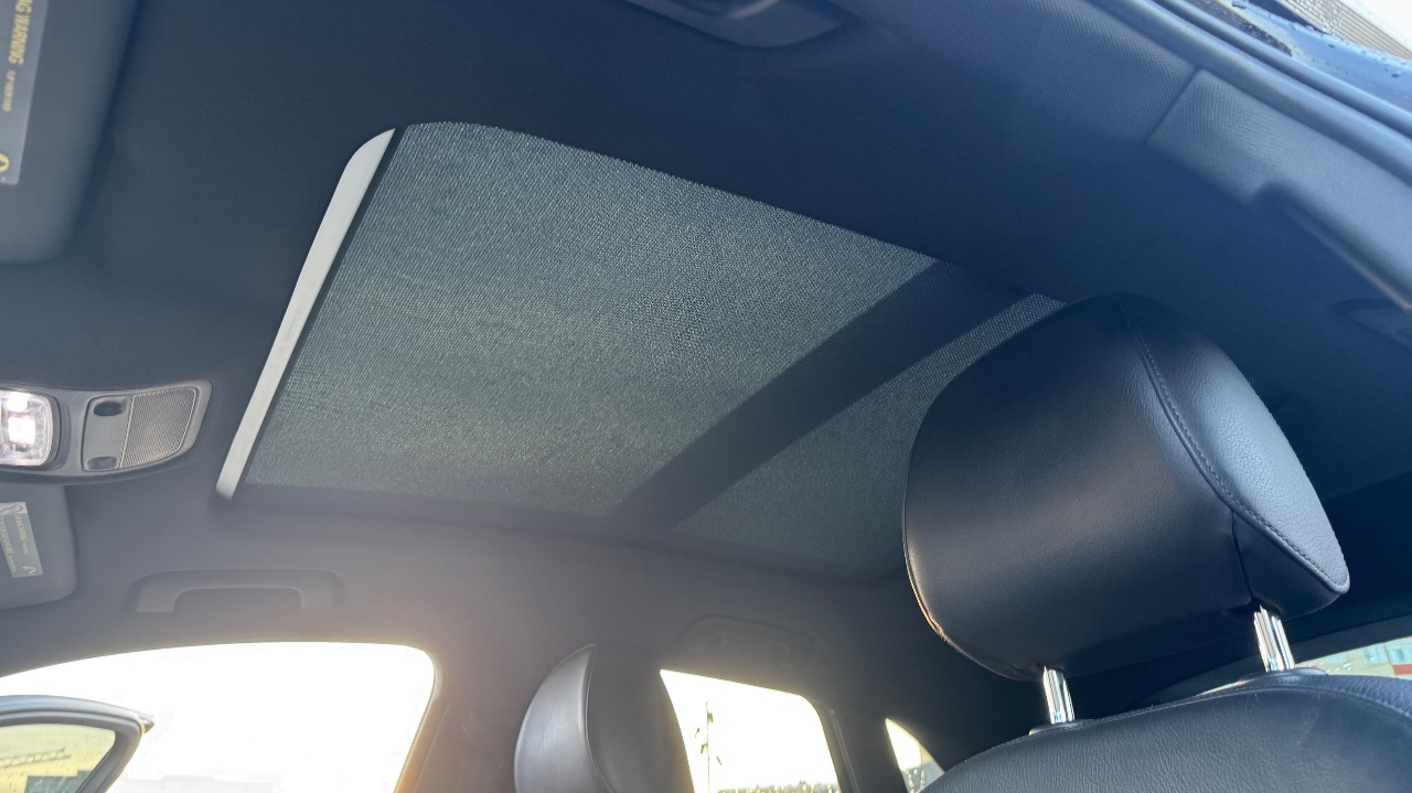 Audi Q3 - фото 9