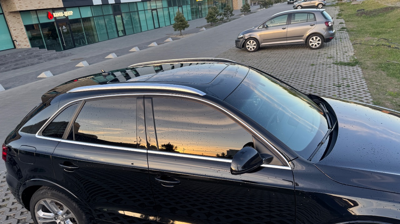 Audi Q3 - фото 15