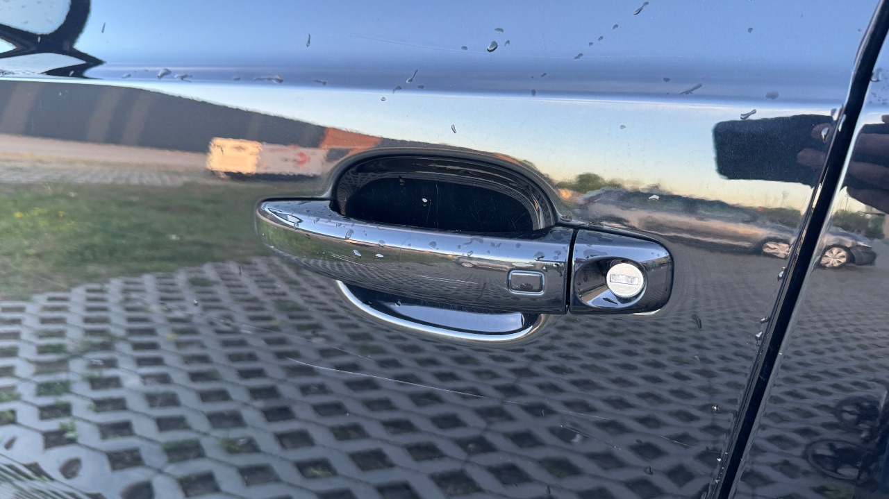 Audi Q3 - фото 10