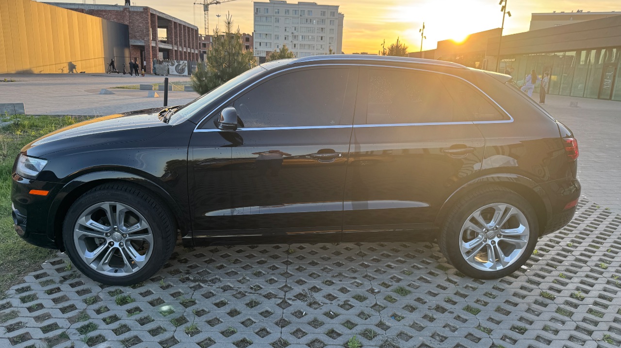 Audi Q3 - фото 36