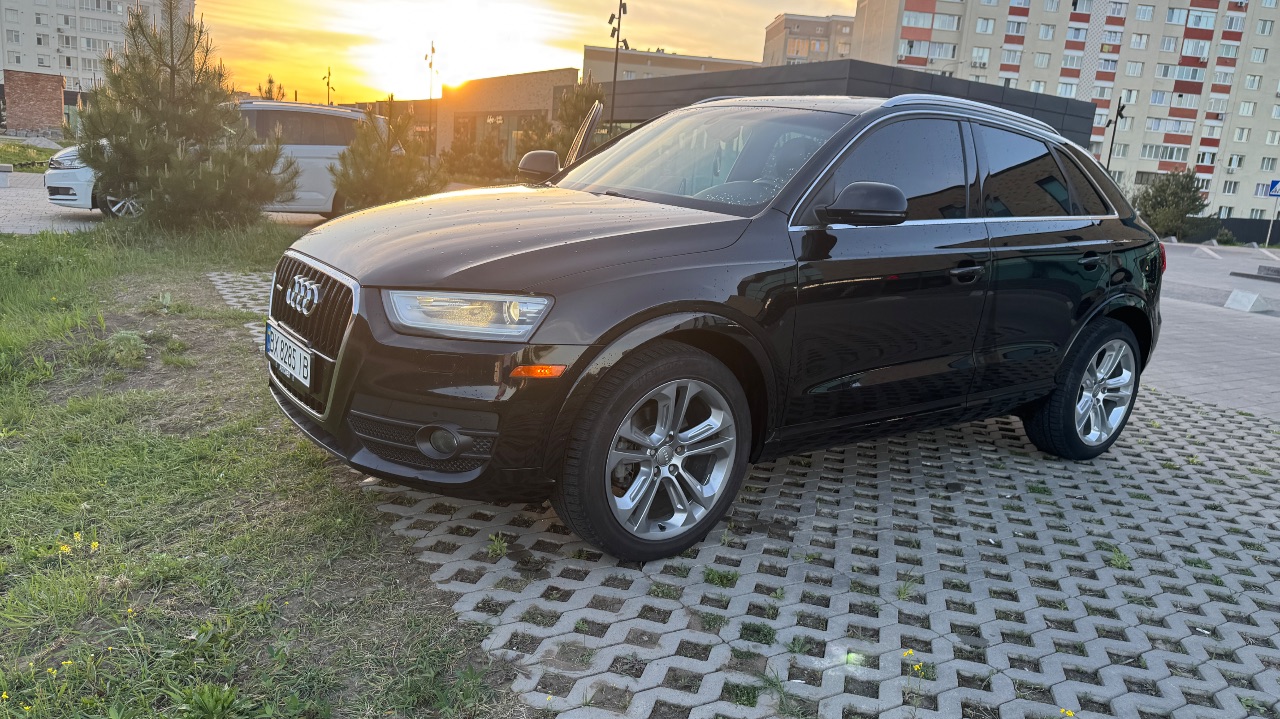 Audi Q3 - фото 13