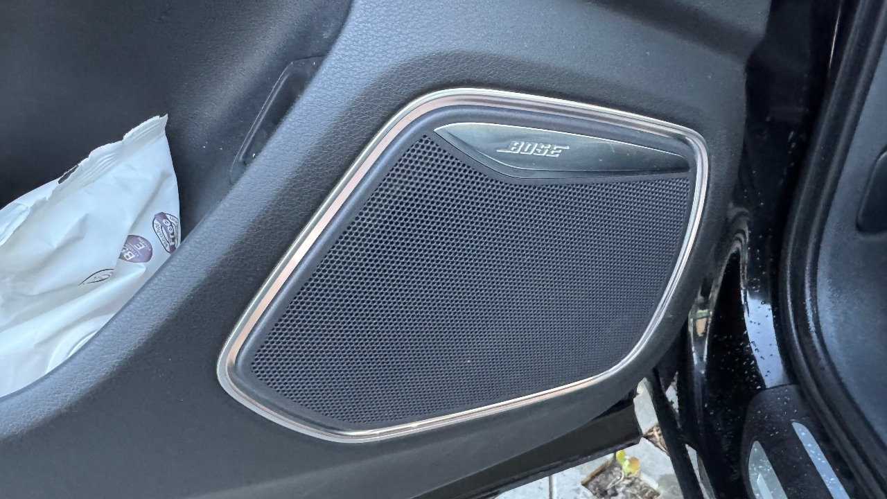 Audi Q3 - фото 20