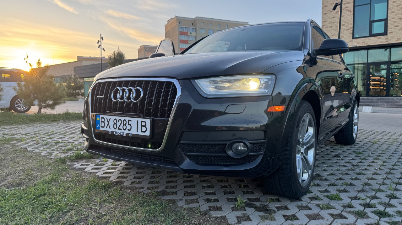 Audi Q3 - фото 14