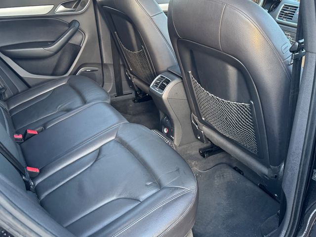 Audi Q3 - фото 5