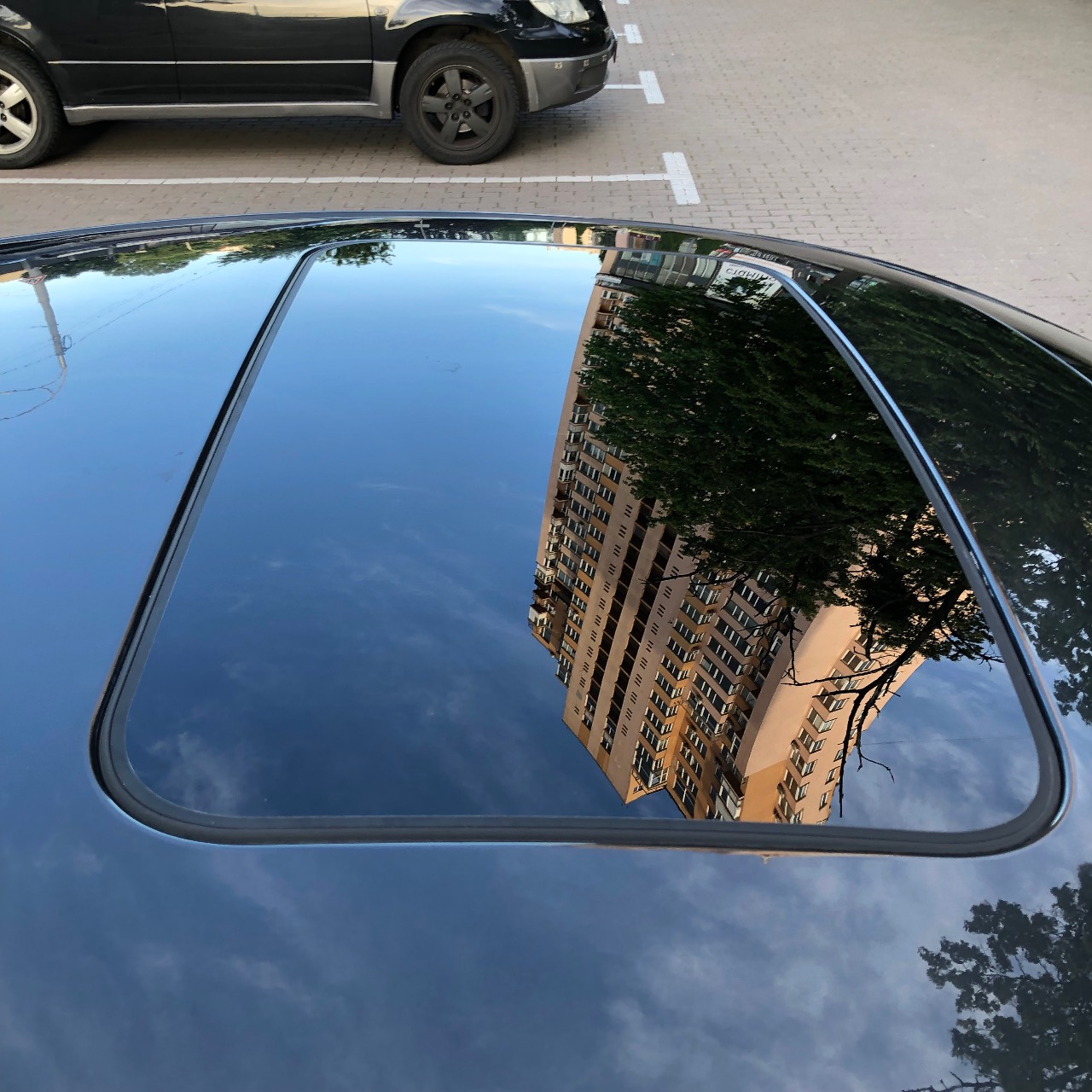 Jaguar XF - фото 7