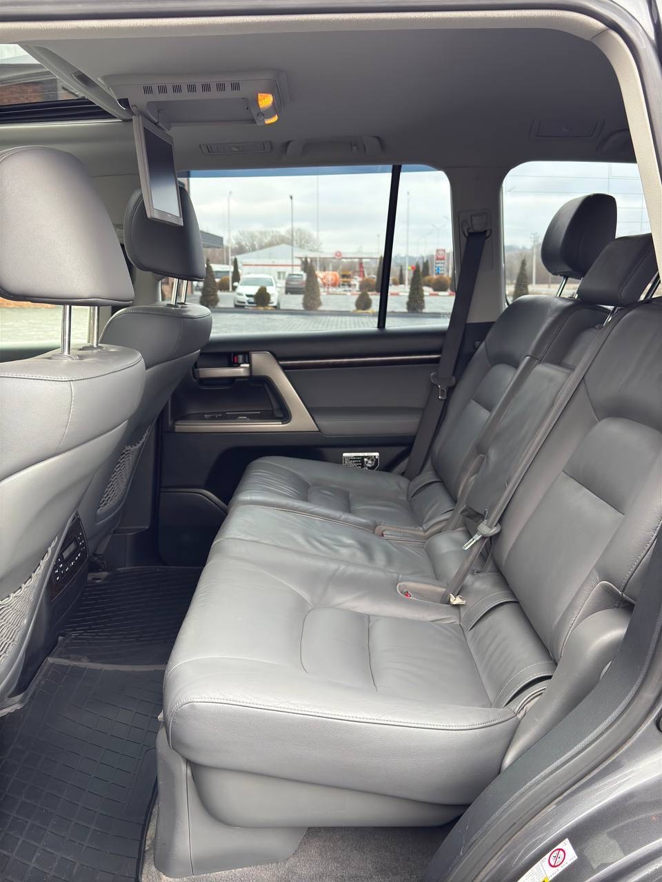 Toyota Land Cruiser - фото 16