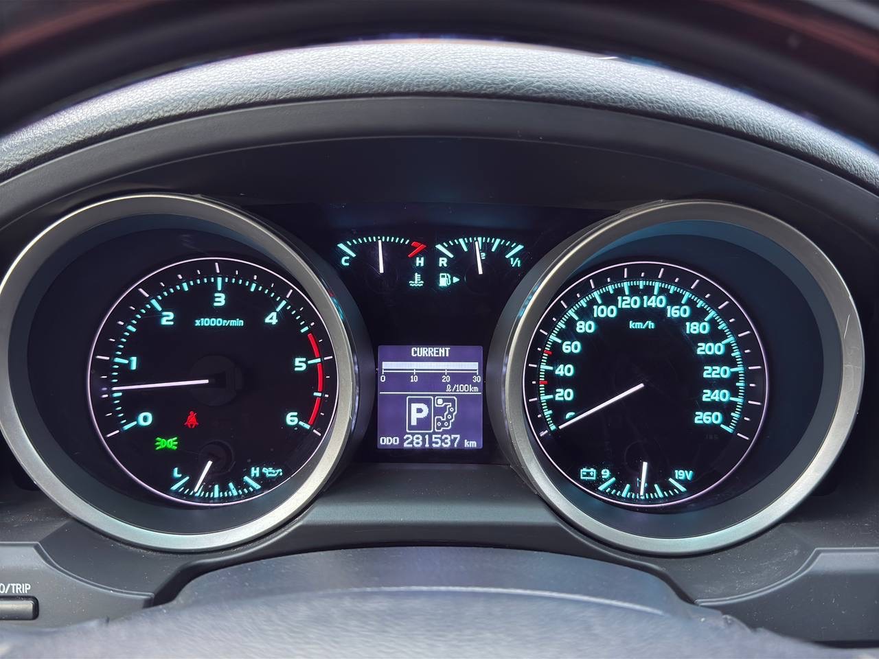 Toyota Land Cruiser - фото 26