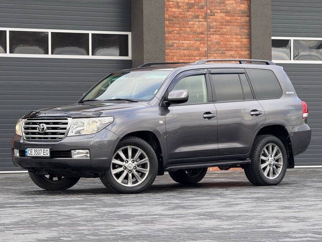 Toyota Land Cruiser - фото 3