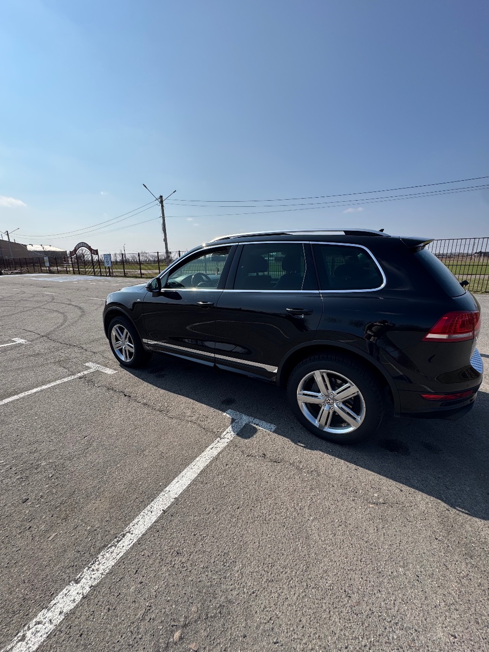 Volkswagen Touareg - фото 25