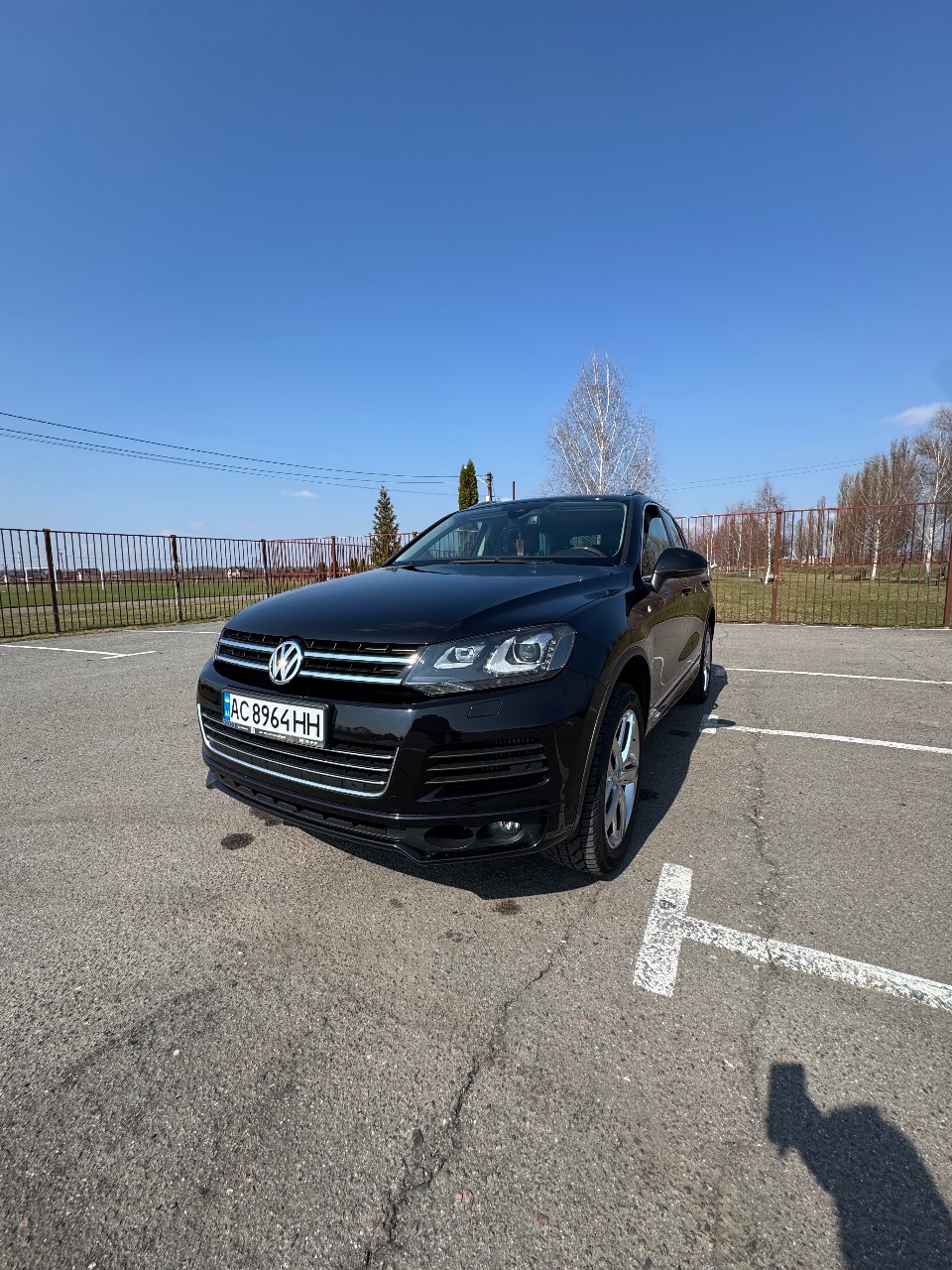 Volkswagen Touareg - фото 8