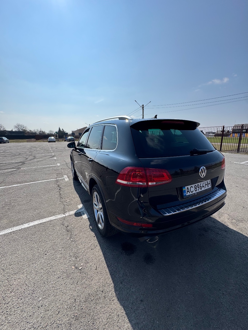 Volkswagen Touareg - фото 5