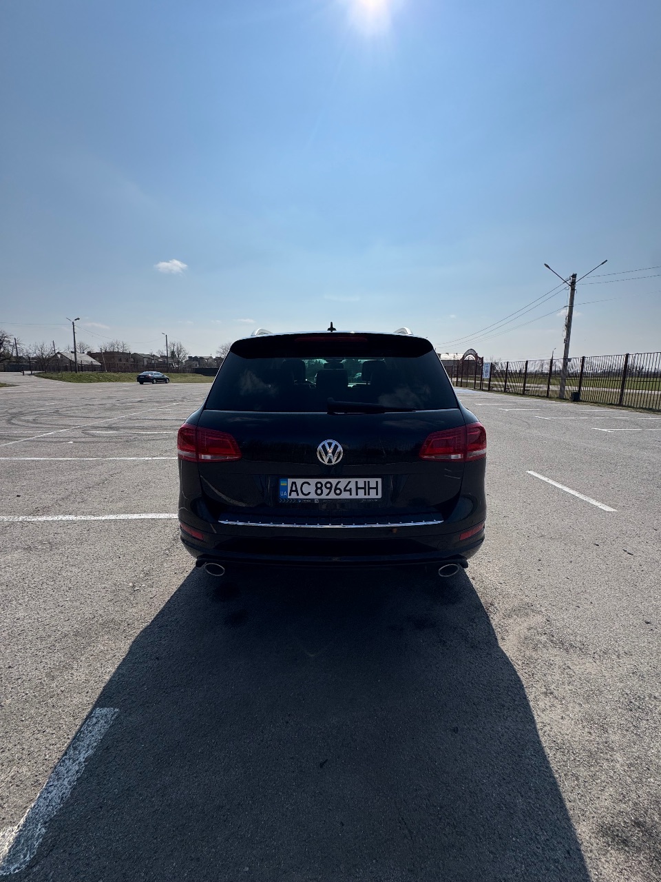 Volkswagen Touareg - фото 6