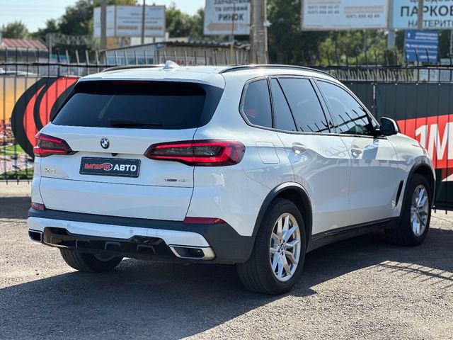 BMW X5 - фото 5