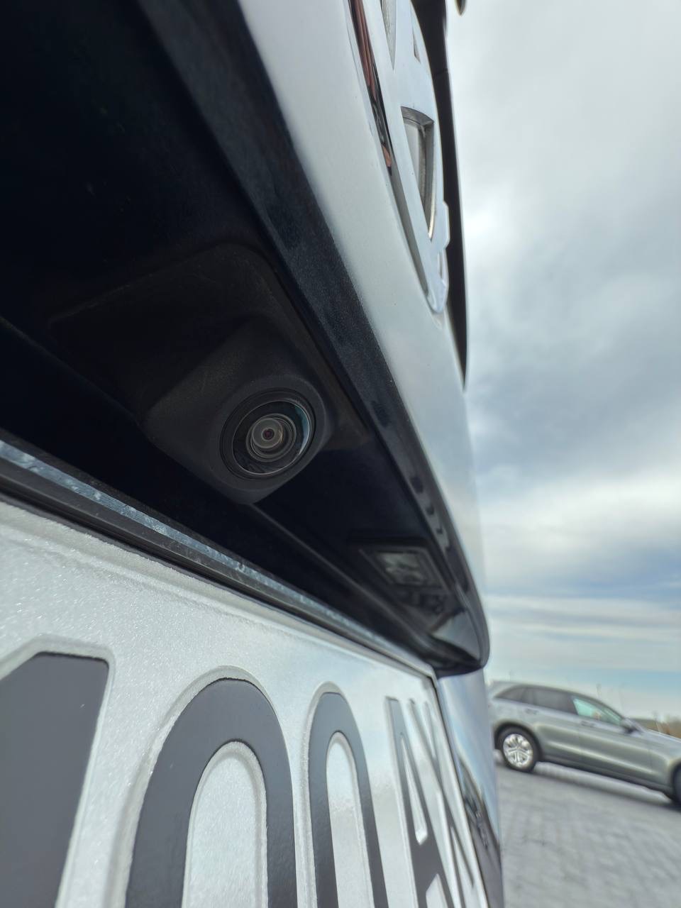 Volkswagen Multivan - фото 31