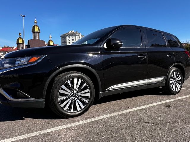 Mitsubishi Outlander 2019, Івано-Франківськ, $17 900 - зображення 1