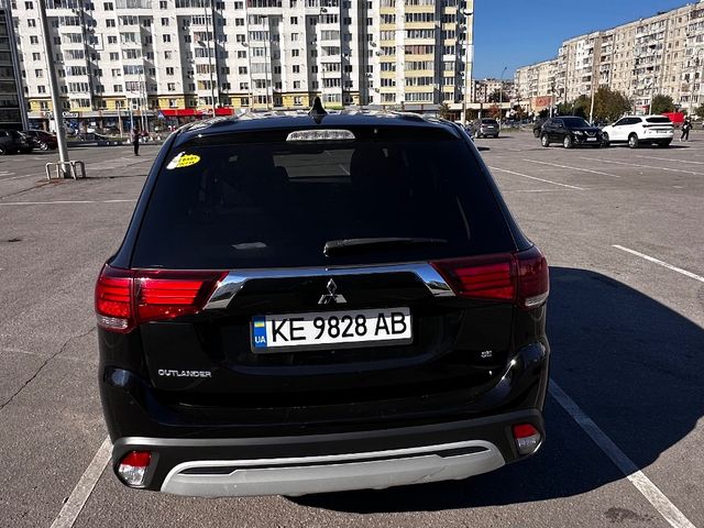 Mitsubishi Outlander 2019, Івано-Франківськ, $17 900 - зображення 4