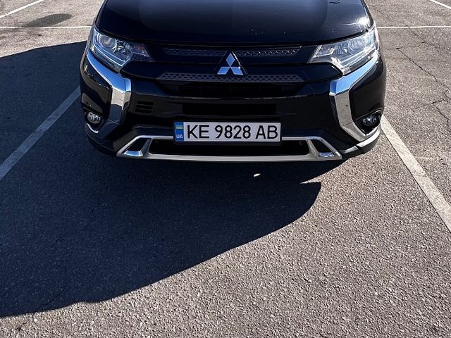 Mitsubishi Outlander 2019, Івано-Франківськ, $17 900 - зображення 3
