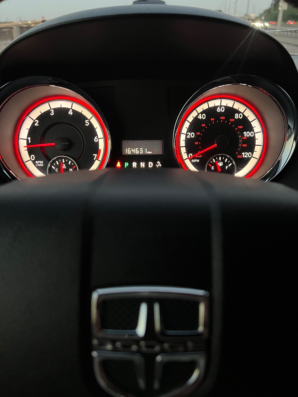 Dodge Caravan - фото 2